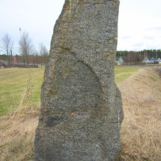 Uppland Runic Inscription 633