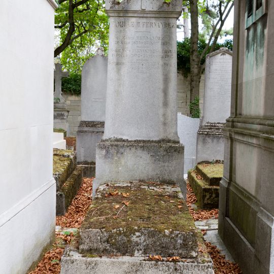 Grave of Fernandez