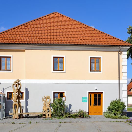 Public Library Großschönau
