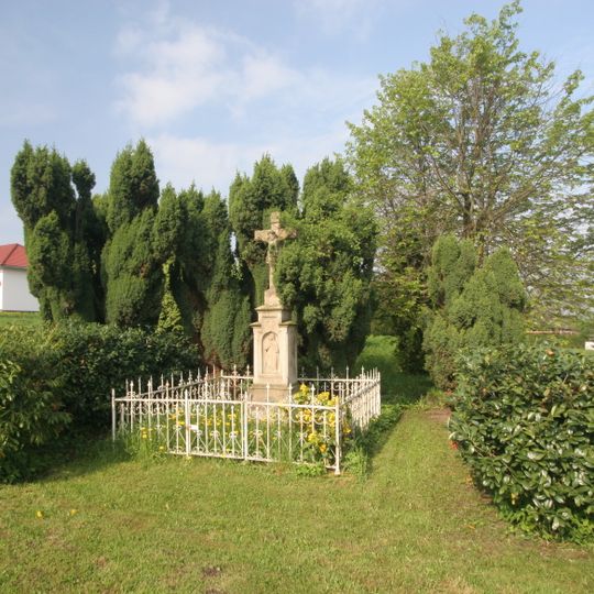 Kříž v Malých Výklekách
