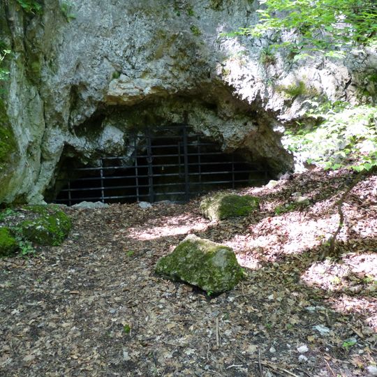 Dreidärrischen-Höhle