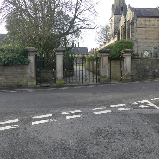 Gatepiers and gates to Church of All Saints