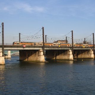 Railway bridge of Asnières-sur-Seine