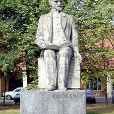 Henryk Sienkiewicz monument in Częstochowa