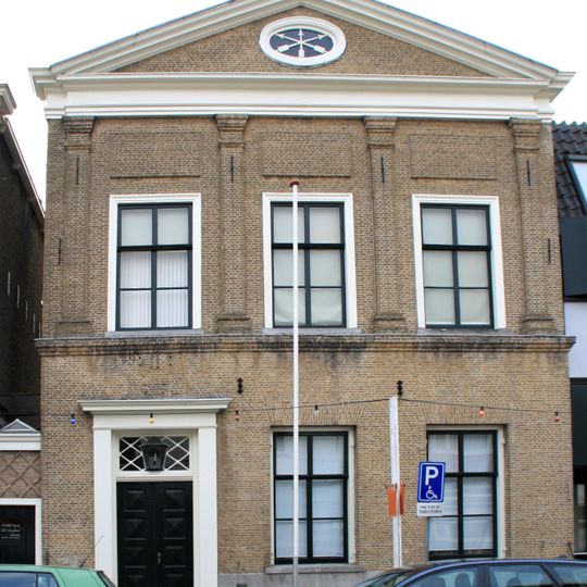 Gemeentehuis, Dirksland