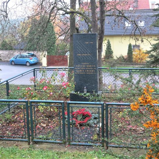 Pomník padlým v Hlavní ulici v Předboji