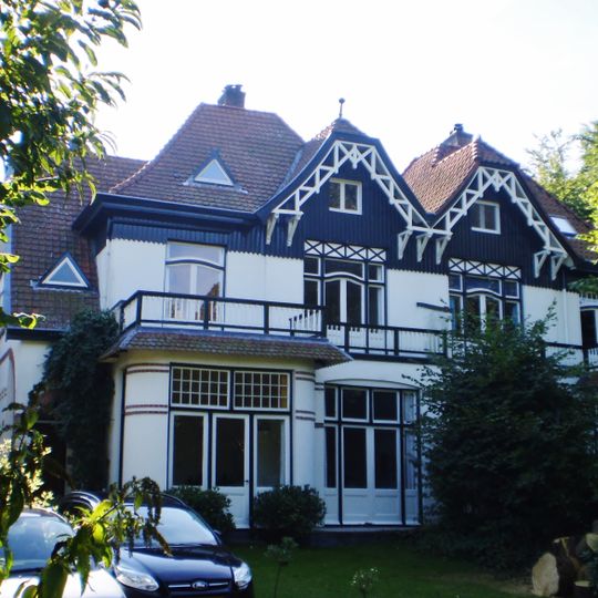 Praamgracht 5-7 en 9-11