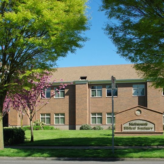 Multnomah University