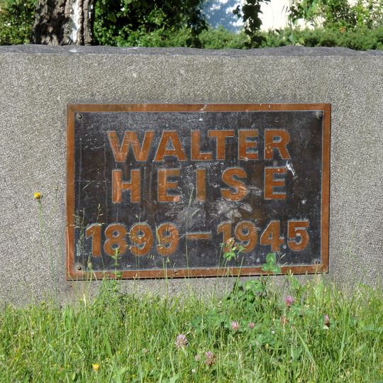 Memorial for Walter Heise