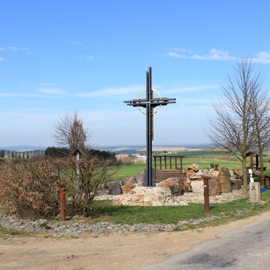 Kříž u Bušovic