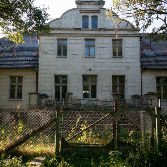 Manor in Staniew
