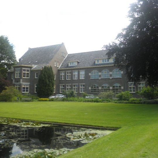 S.M. Glorieux, St. Aloysius