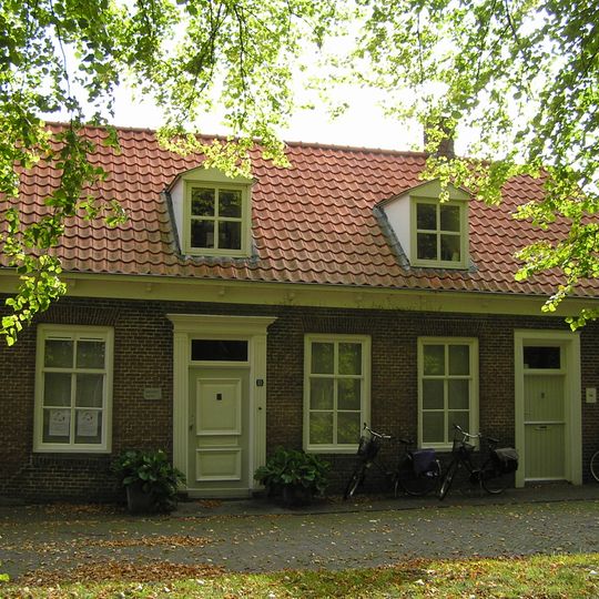 Marktveld 15, Kloetinge