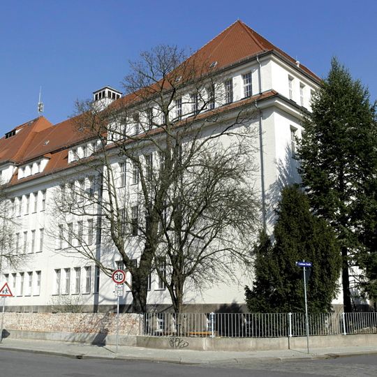 Mittelschule Trachau