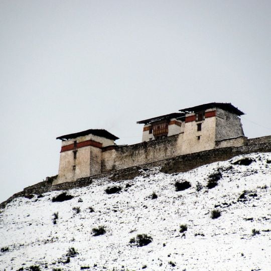 Dzong Lingzhi Yügyal