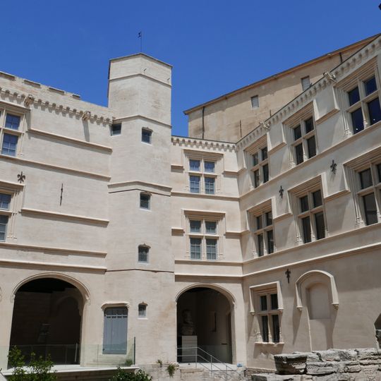 Laval-Castellane mansion