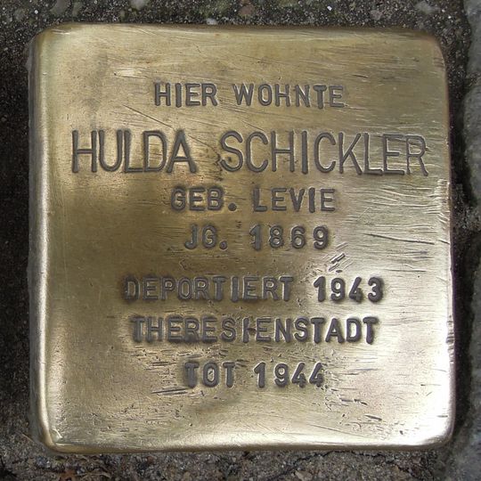 Stolperstein en memoria de Hulda Schickler