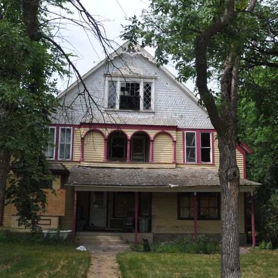 Frank and Clara Turner House