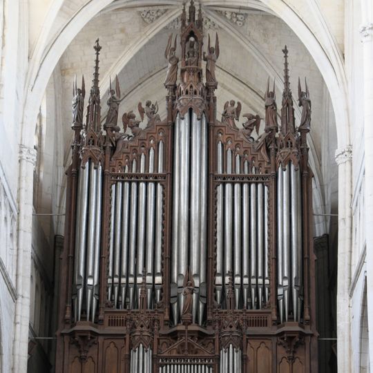 Pipe organ of Cathédrale Notre-Dame-de-l'Assomption de Luçon