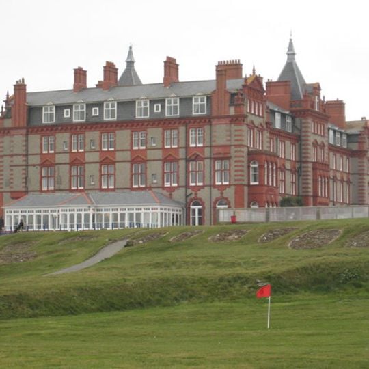 Headland Hotel