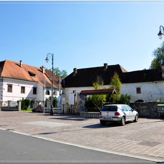 Kostanjevica Mansion