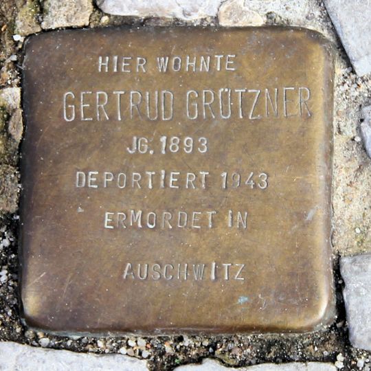 Stolperstein à la mémoire de Gertrud Grützner
