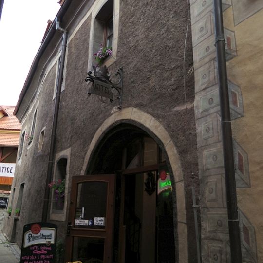 Velké náměstí 48