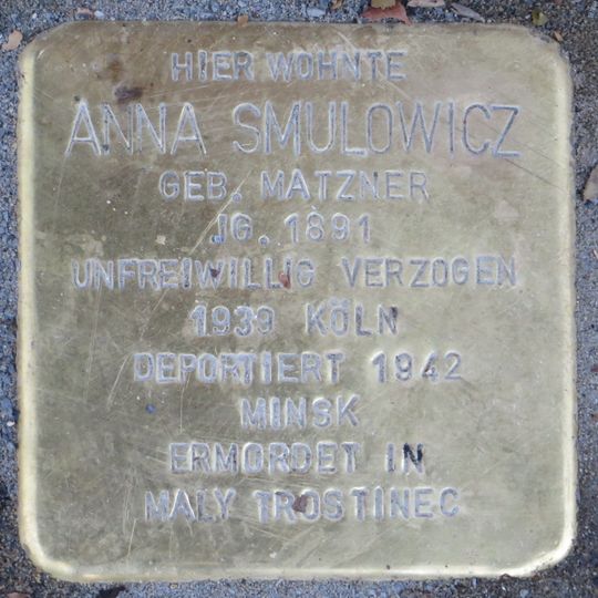 Stolperstein en memoria de Anna Smulowicz