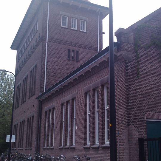 Station Deventer: watertoren en ketelhuis