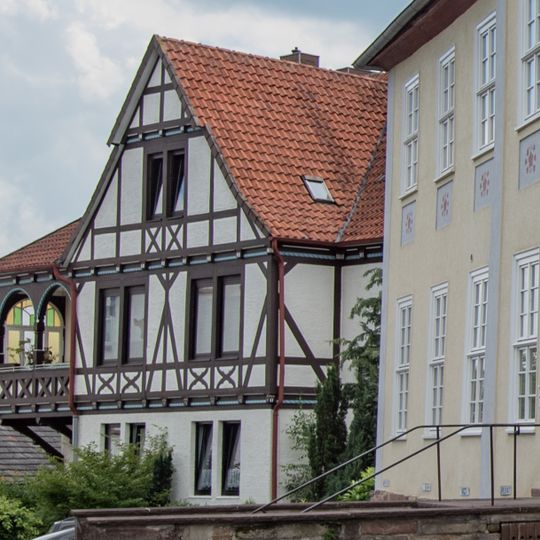 Altstädter Kirchplatz 6