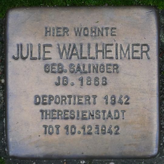 Stolperstein dedicated to Julie Wallheimer