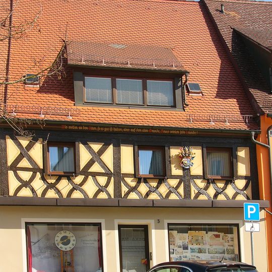 Ehemaliges Bürgerhaus, heute Wohn- und Geschäftshaus