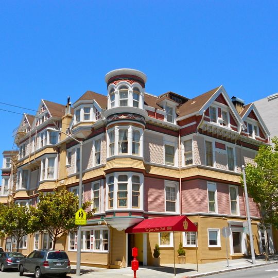 Queen Anne Hotel