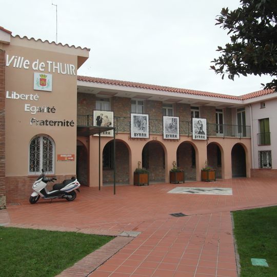 Thuir