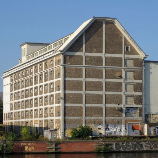 Speichergebäude der Allgemeinen Berliner Omnibus AG Köpenicker Straße 22