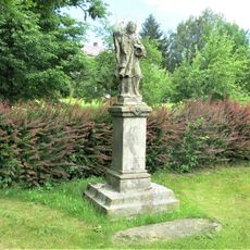 Socha svatého Jana Nepomuckého naproti domu 219 ve Starých Křečanech