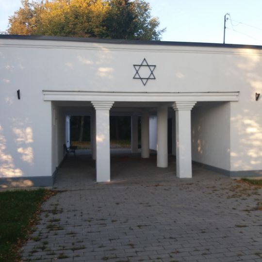 Jewish cemetery in Lohkva