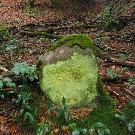 Ritterstein 4 "Eselsschleif"