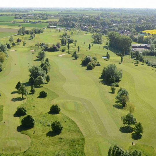 Avernas Golf Club