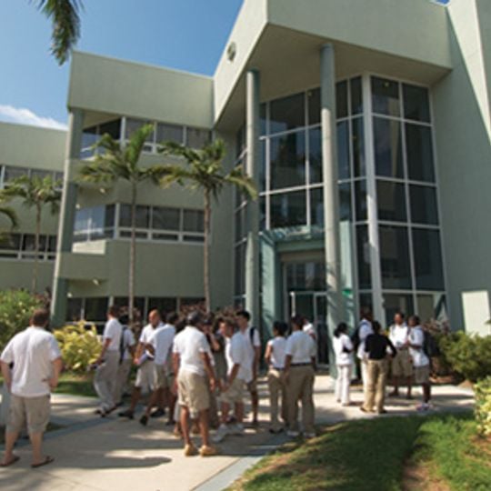 St. Matthew's University