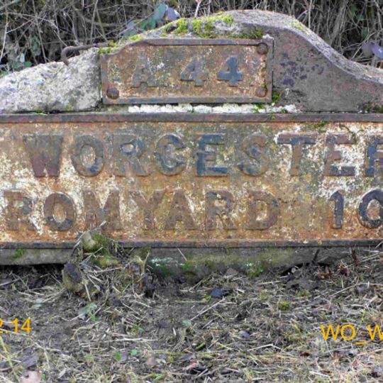 Milestone, E of village