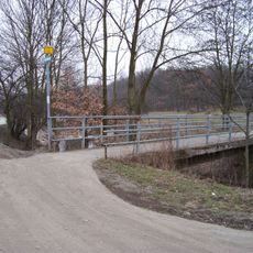 Lávka přes Rokytku před Hořejším rybníkem