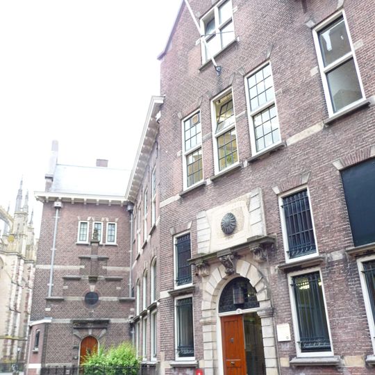 Achter de Dom 22, Utrecht