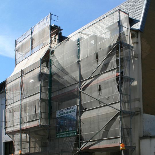 Schmidt-Bleibtreu-Straße 35