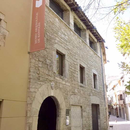 Museo Arqueológico Comarcal de Bañolas