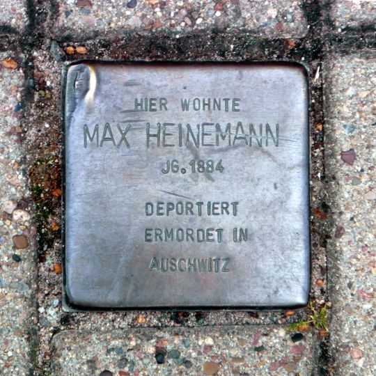 Stolperstein en memoria de Max Heinemann