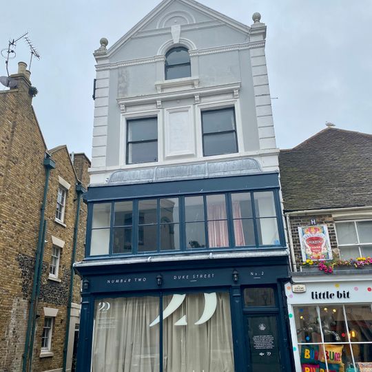 2, Duke Street