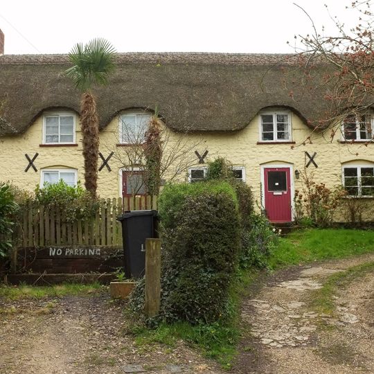 2 And 3, Watery Lane