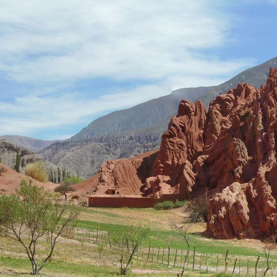 Paseo de los Colorados