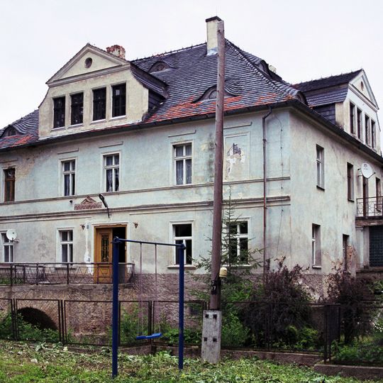 Palace in Wiadrów